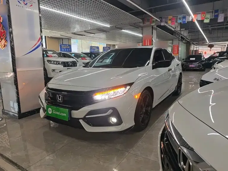 Honda Civic HATCHBACK 220 TURBO CVT Trend Cool Control