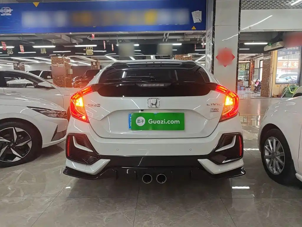 Civic HATCHBACK 220 TURBO CVT Trend Cool Control