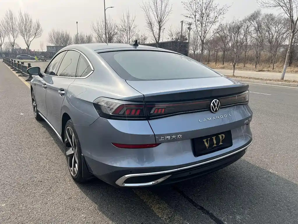 Lamando Lamando L 280 TSI DSG Spicy Cool