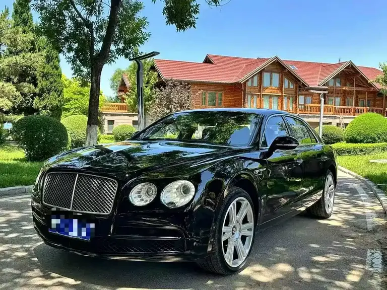 Bentley Flying Spur 4.0 T V8 Distinguished