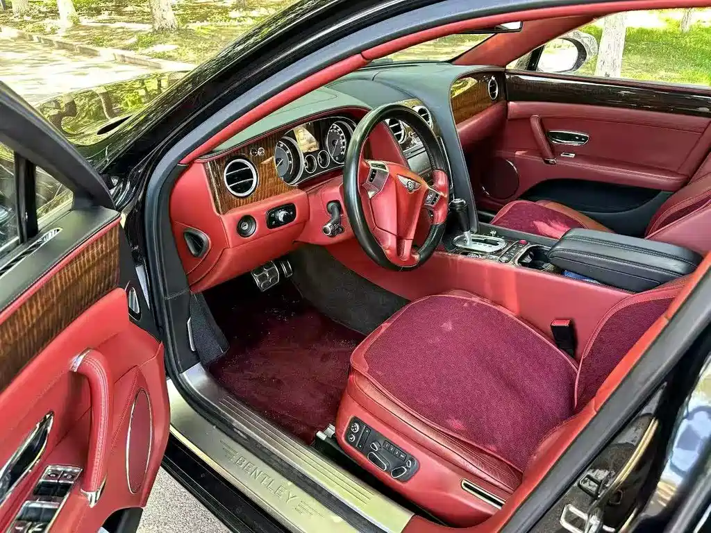 Flying Spur 4.0 T V8 Distinguished