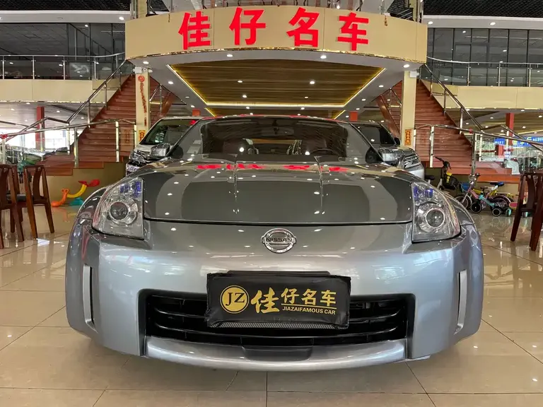 Nissan 350 Z 3.5 AT