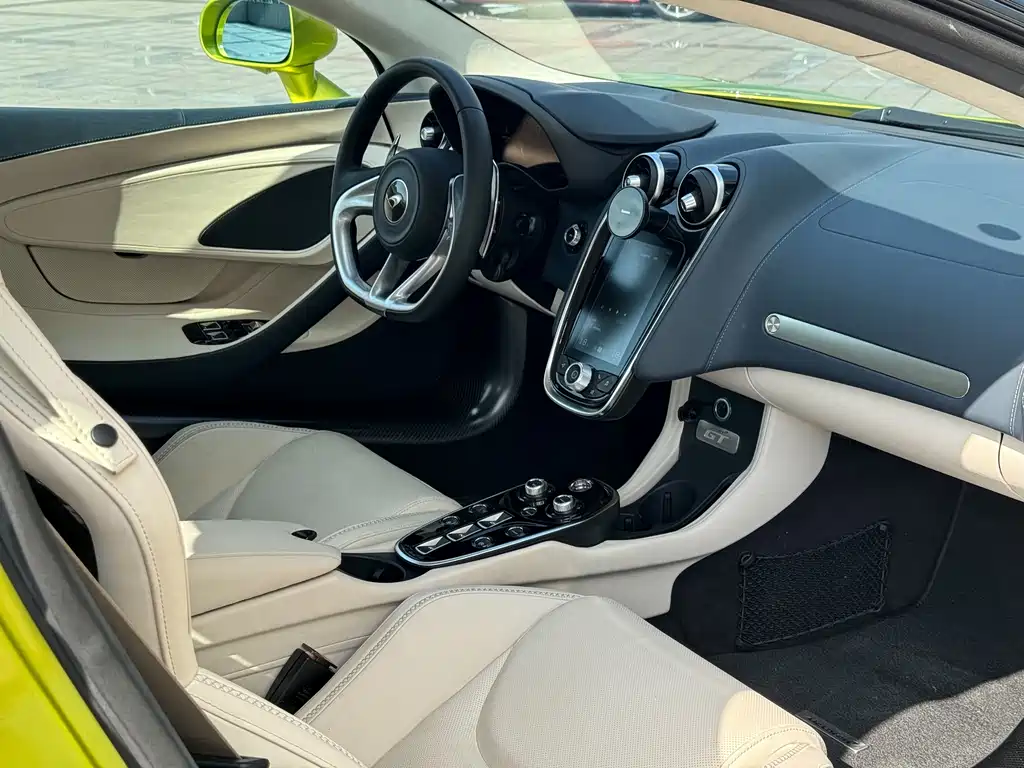 McLaren GT 4.0 T Standard