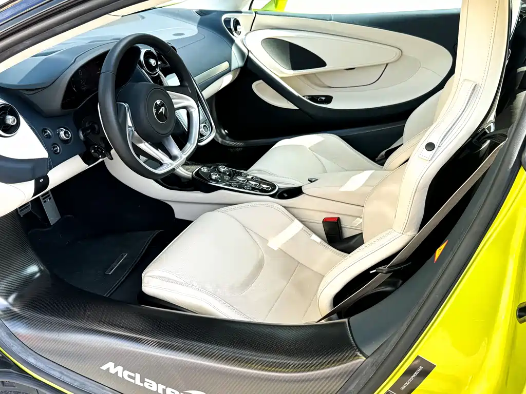 McLaren GT 4.0 T Standard