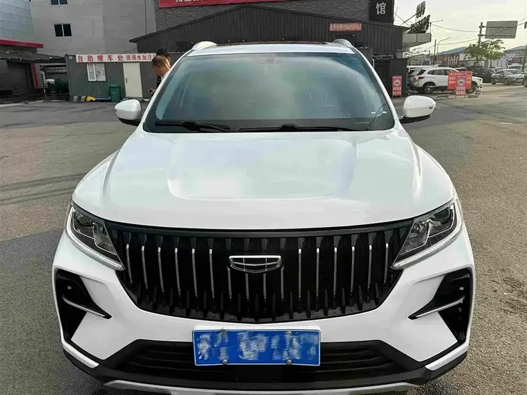 Geely Vision X6 PRO 1.4 T Auto Distinguished