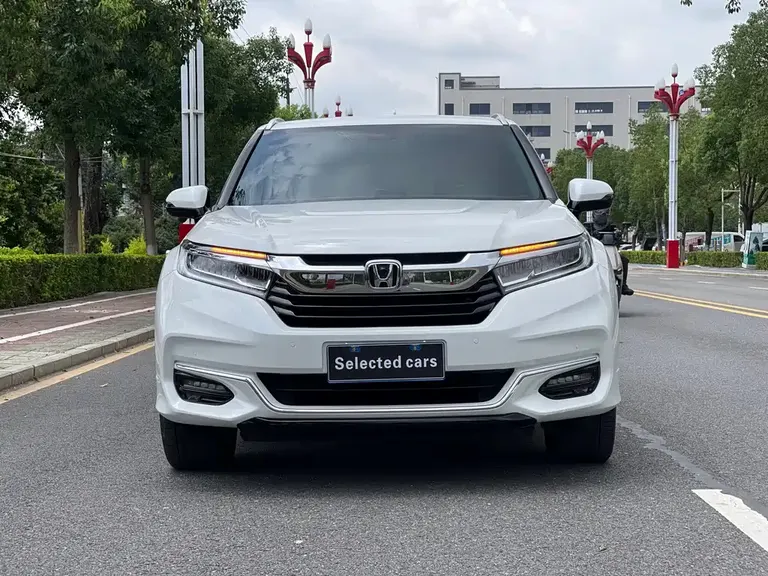 Honda Avancier 370 TURBO 4 WD Premium