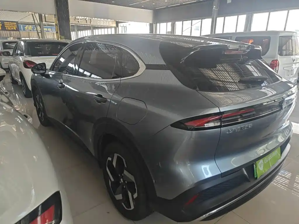 Baojun Yunhai 140 km PHEV
