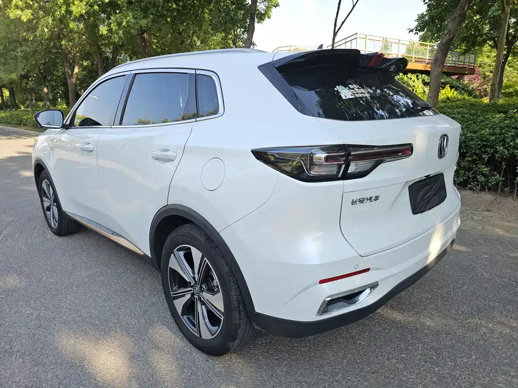 Changan CS55 PLUS 2 nd Gen 1.5 T DCT Distinguished