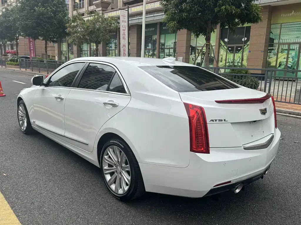 Cadillac ATS-L 28 T Fashion