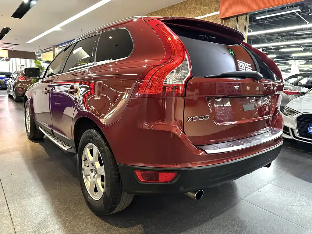 Volvo XC60 (Import) 沃尔沃XC60(进口) 2011款 2.0 T 智雅版