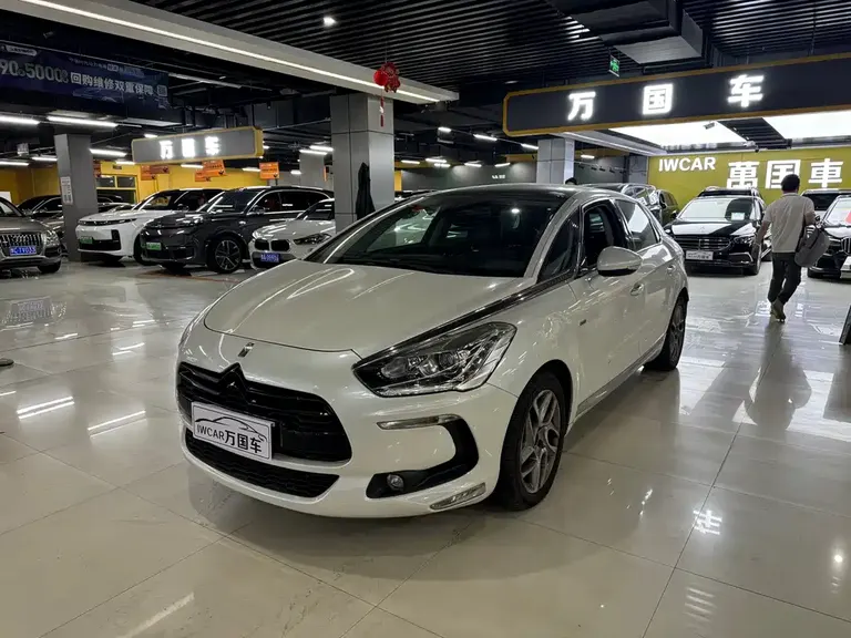 DS 5 1.6 T Graceful THP160