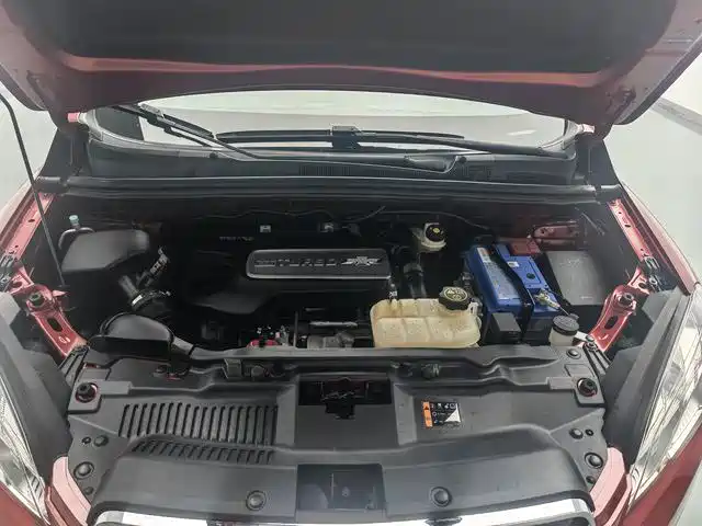 Tracker 1.4 T Auto 2 WD Comfort Sunroof