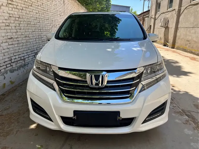 Honda Elysion 2.4 L Style