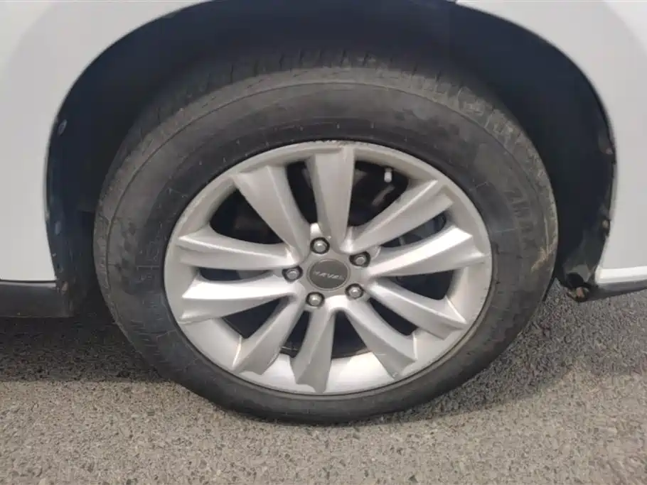 Haval H2 1.5 T Manual 2 WD Distinguished
