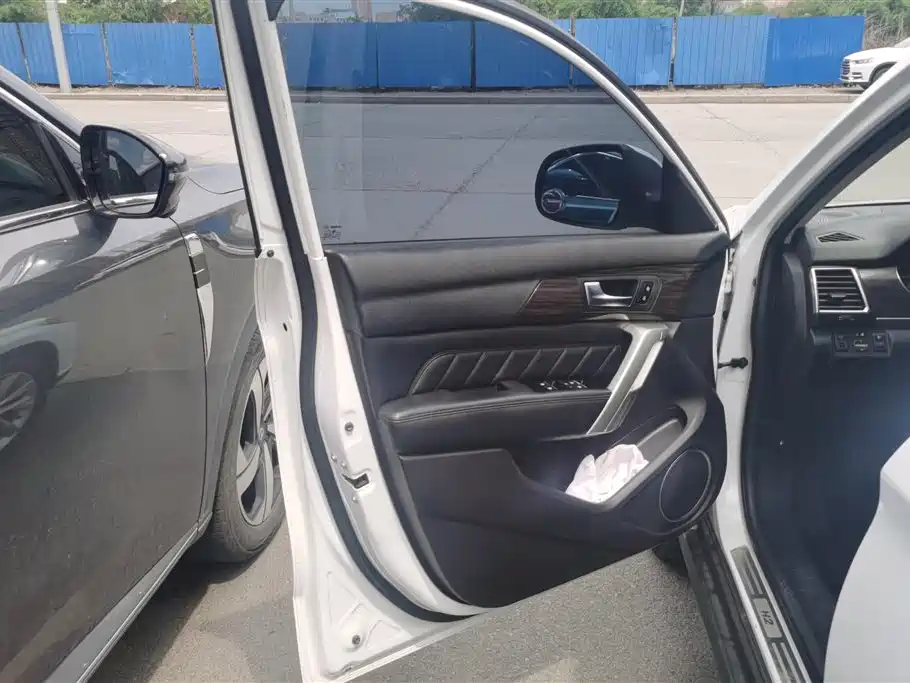 Haval H2 1.5 T Manual 2 WD Distinguished