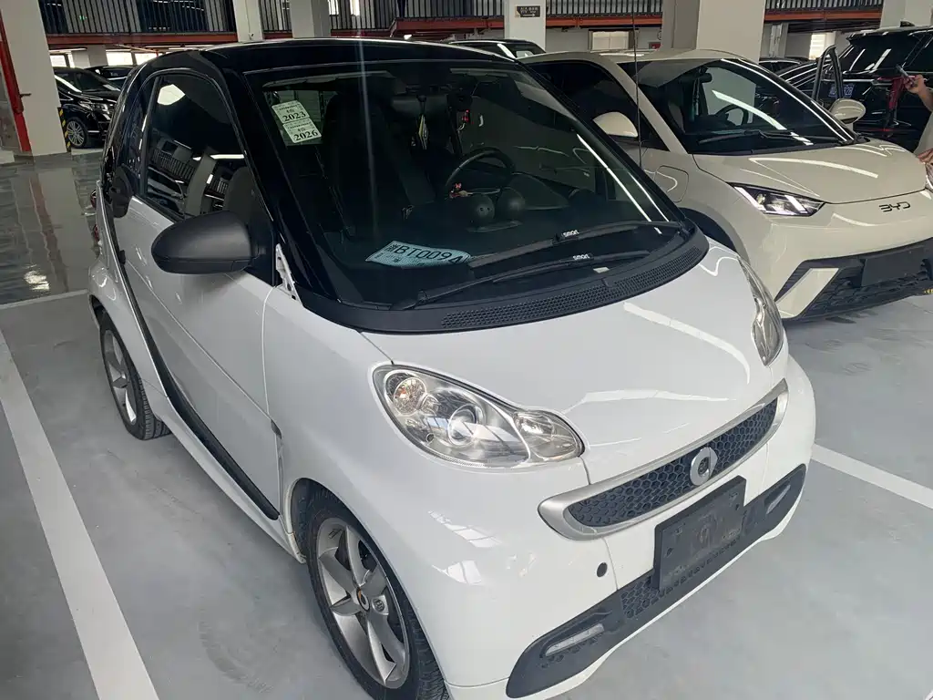 smart fortwo 1.0 T Hardtop Passion