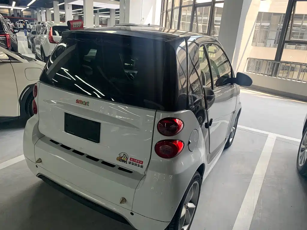 smart fortwo 1.0 T Hardtop Passion