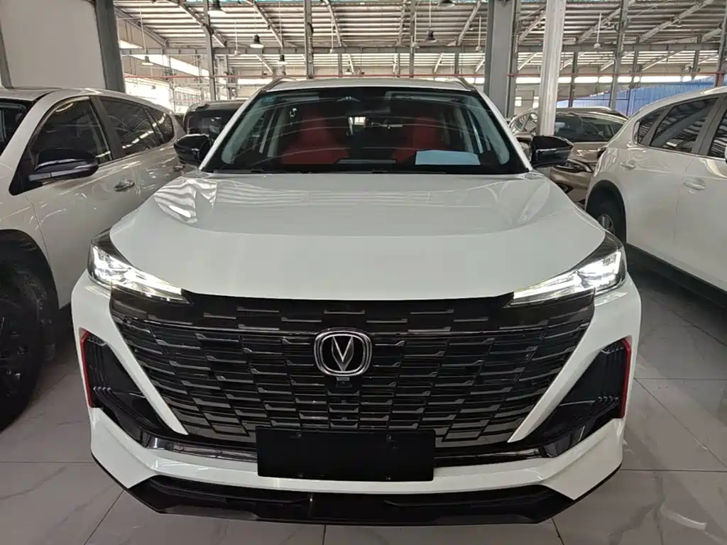 Changan CS55 PLUS 2 nd Gen 1.5 T DCT Navigator