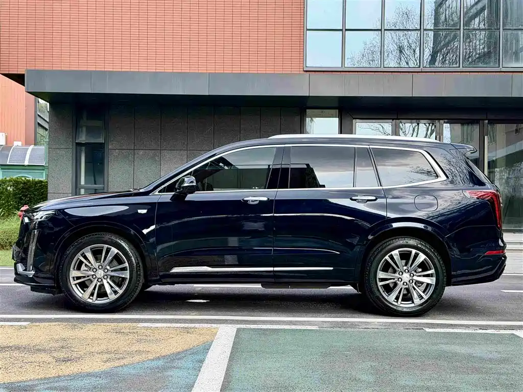 Cadillac XT6 28 T 6-seat Luxury