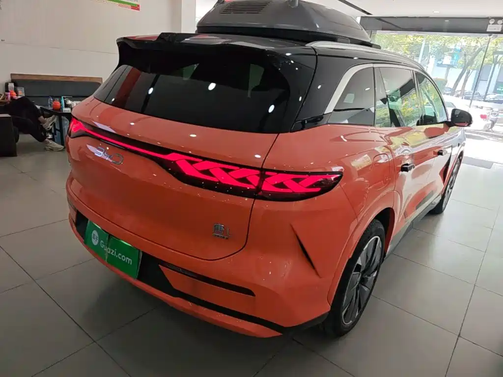 Tang L DM 175 KM Drone Player