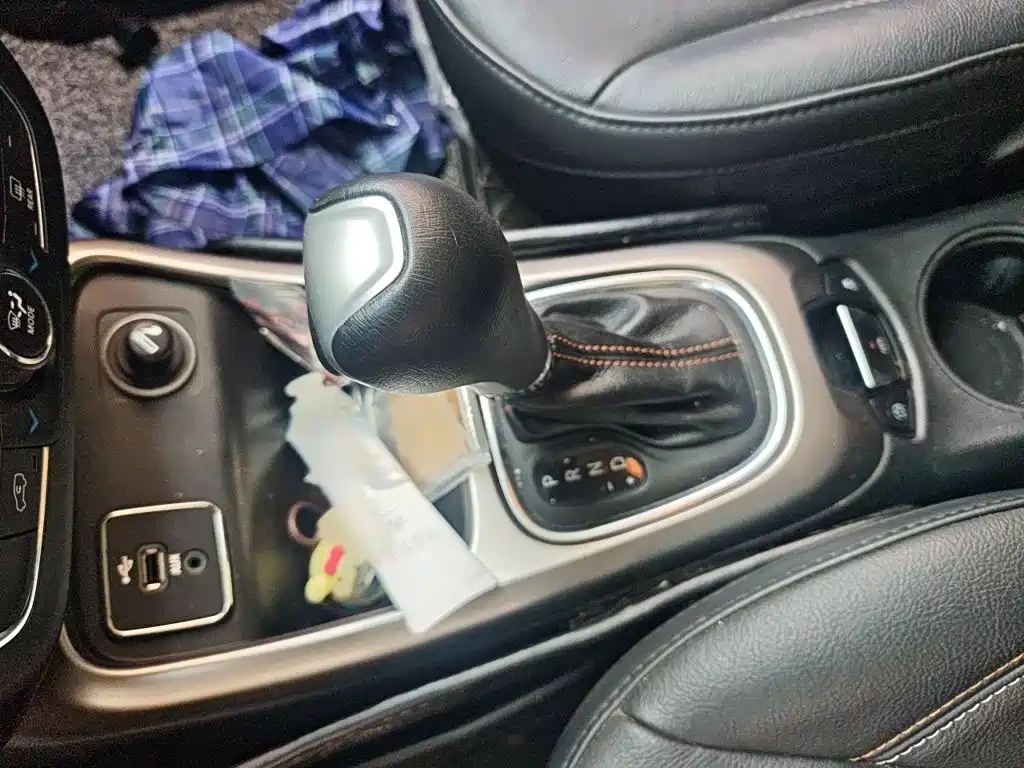 Compass 200 T Auto Home Enjoyment