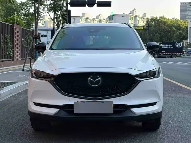 Mazda CX-5 2.5 L Auto 2 WD Black Knight