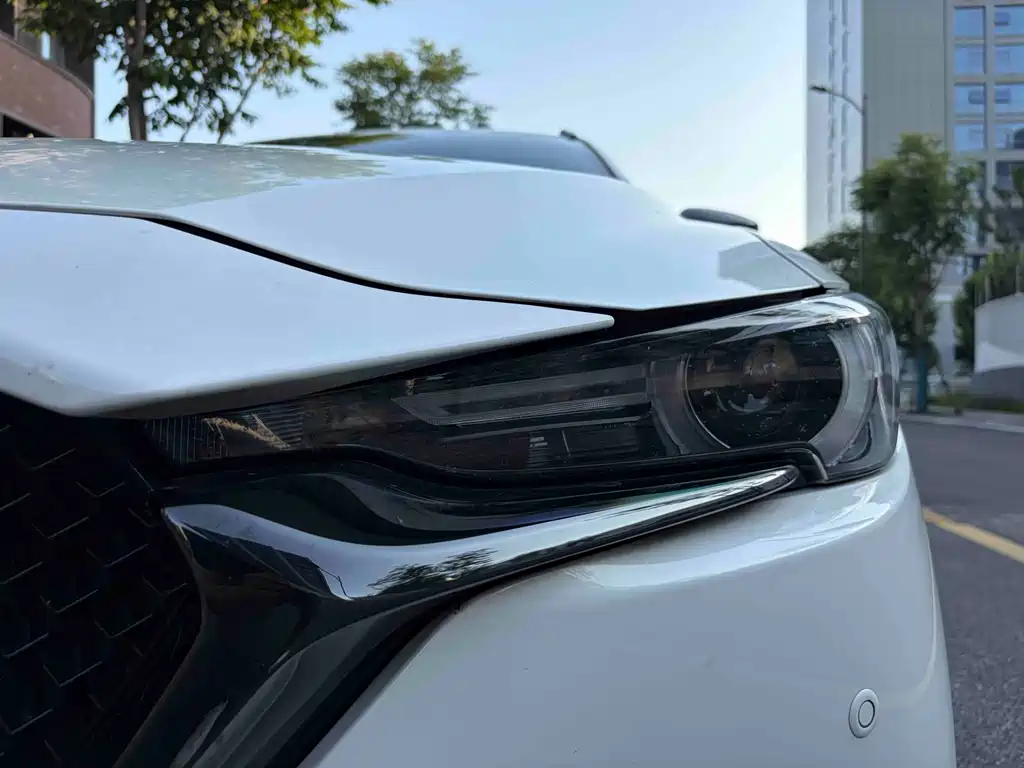 Mazda CX-5 2.5 L Auto 2 WD Black Knight