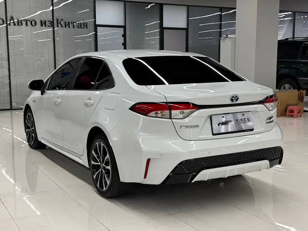 Levin Dual Engine 1.8 H E-CVT Sport