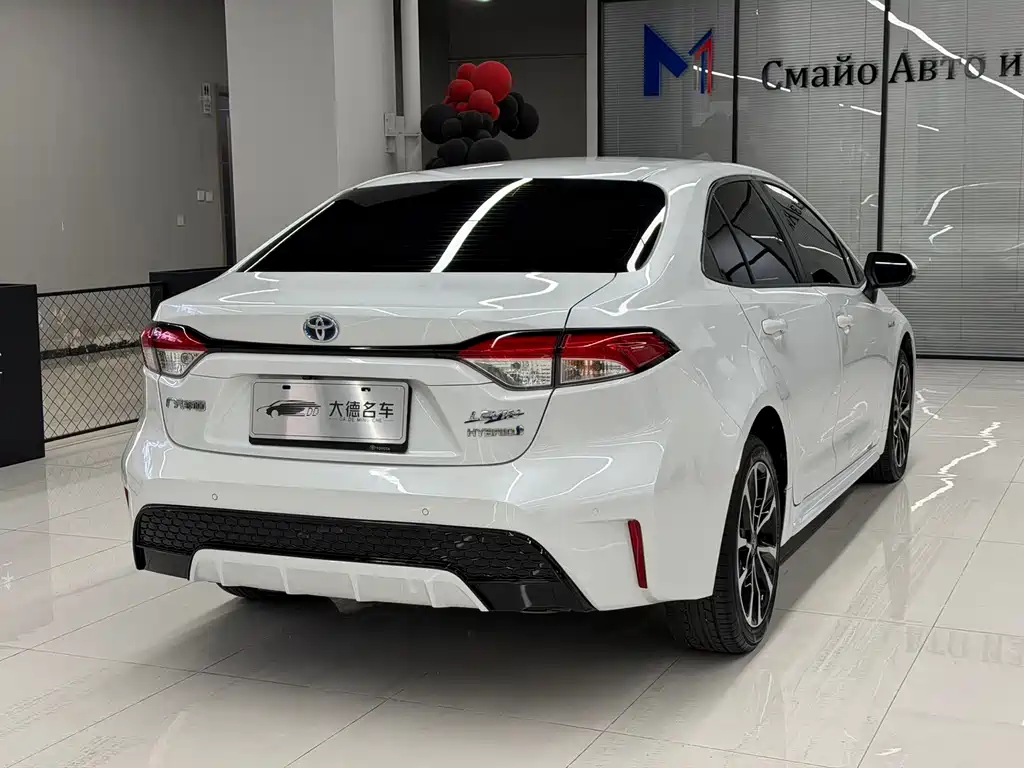 Levin Dual Engine 1.8 H E-CVT Sport