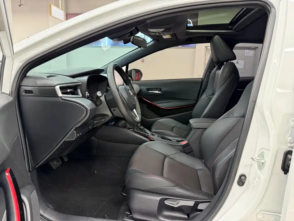 Levin Dual Engine 1.8 H E-CVT Sport