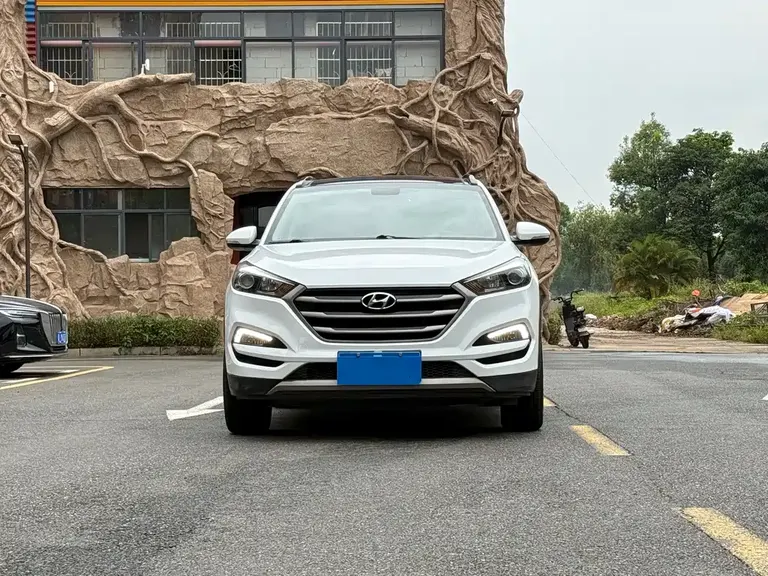 Hyundai Tucson 1.6 T DCT 2 WD Intelligent