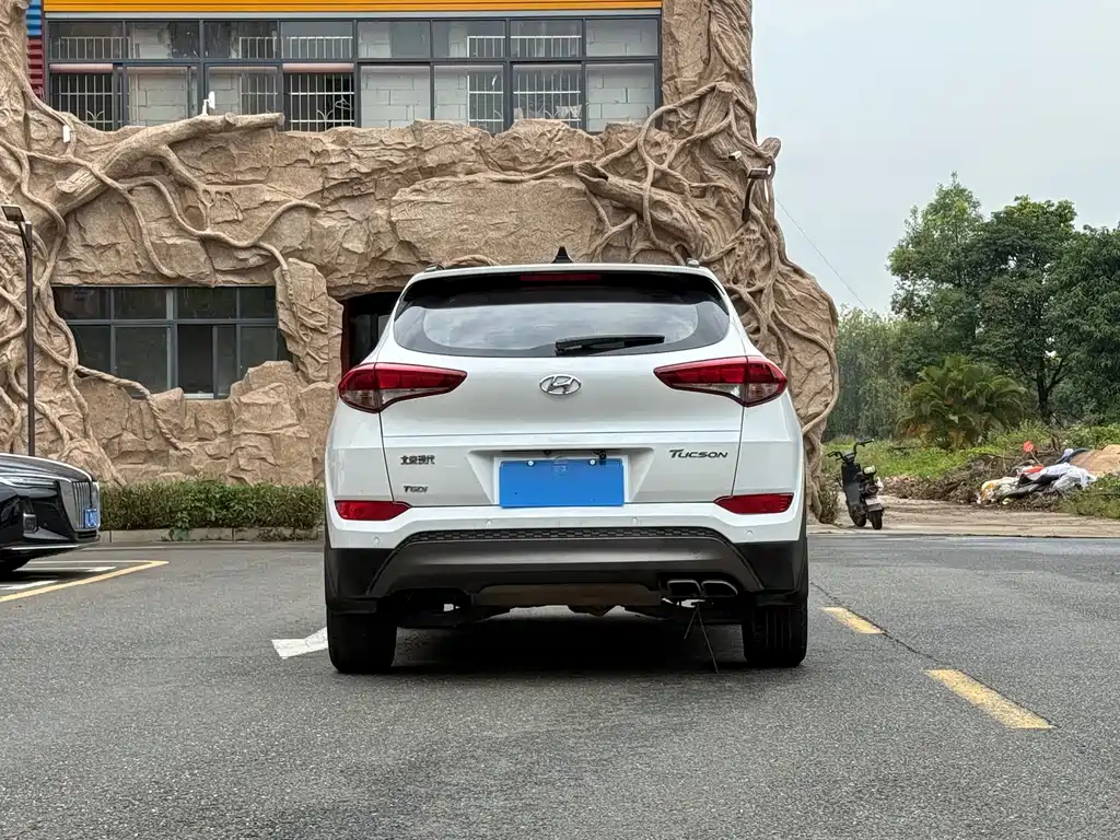 Tucson 1.6 T DCT 2 WD Intelligent