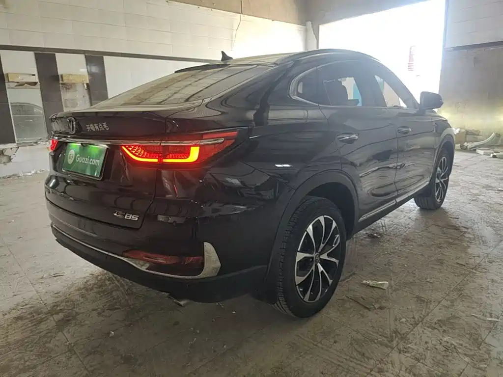 Changan CS85 Coupe 1.5 T DCT Motion CN-VI