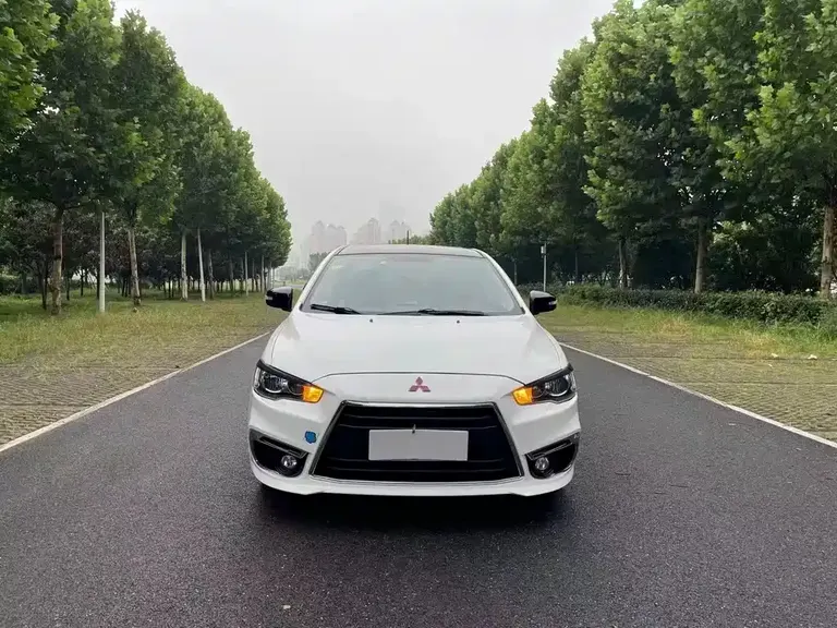 Mitsubishi Lancer EX 翼神 2012款 时尚版 1.8 L 手动睿智型