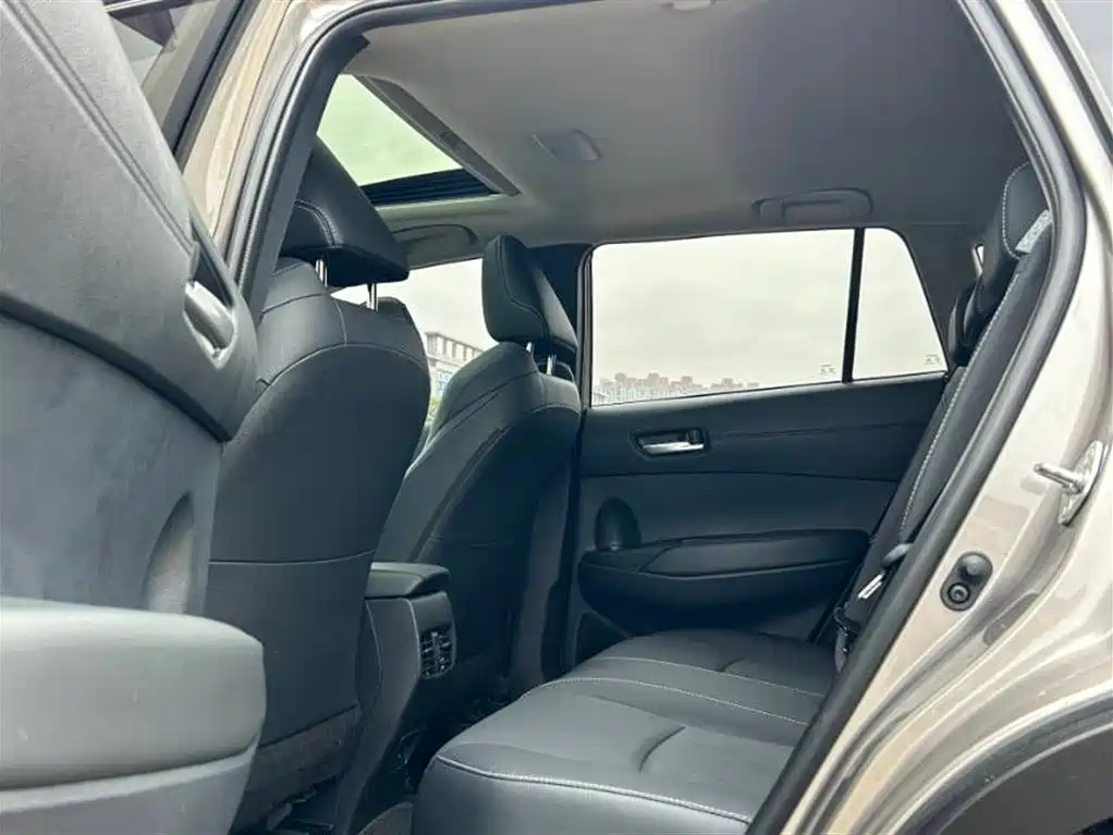 Frontlander 2.0 L CVT Luxury