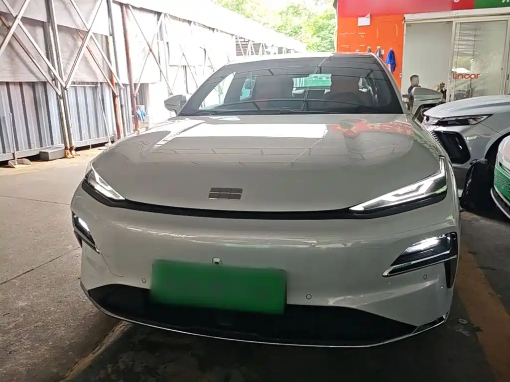 Galaxy Xingyao 8 130 km EM-i Premium