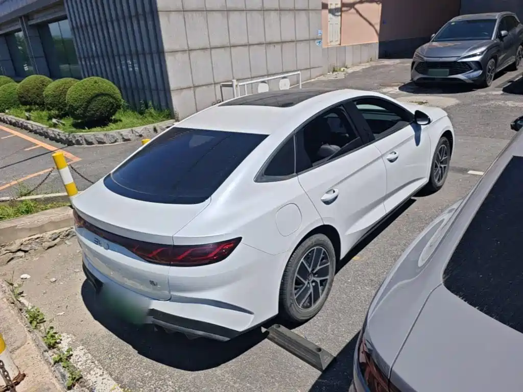 Qin L DM-i 120 KM Transcend