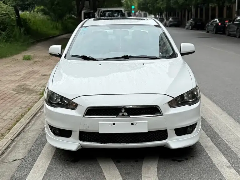Mitsubishi Lancer EX Zhishang 1.8 L Manual Luxury