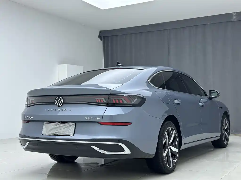 Lamando Lamando L 280 TSI DSG Spicy Cool