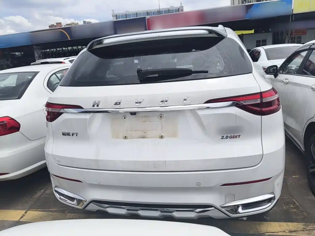 Haval F7 2.0 T 2 WD i CN-V