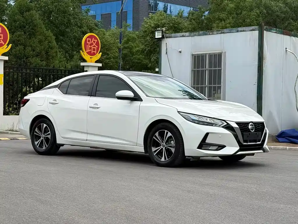 Sylphy 1.6 L XL CVT Smart Enjoyment