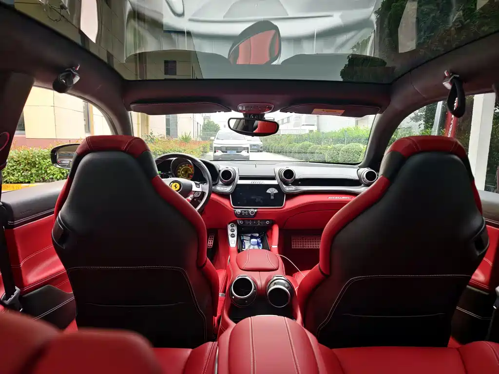 GTC4 Lusso 3.9 T V8