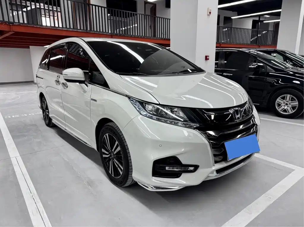 Odyssey 2.0 L Sharp· Smooth Enjoyment