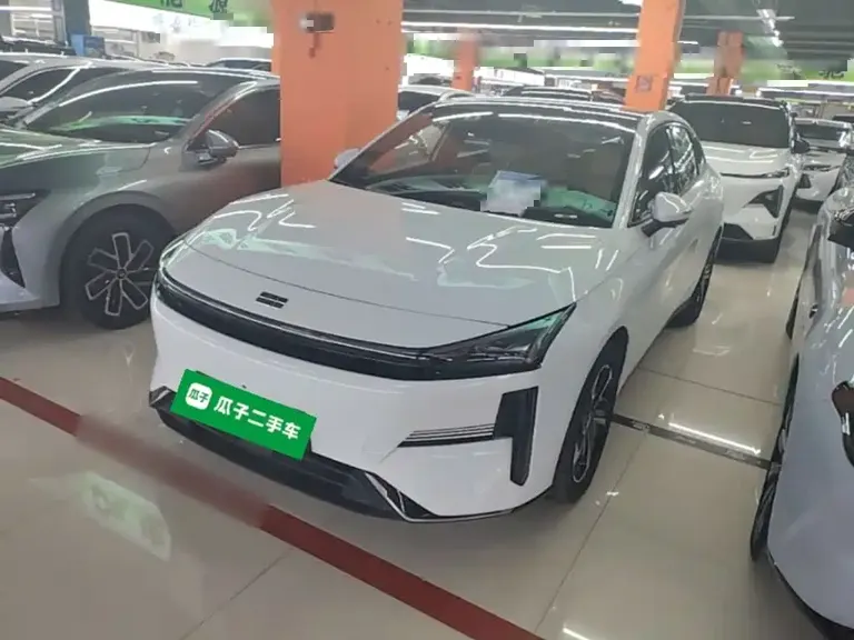 Geely Galaxy L6 125 km MAX