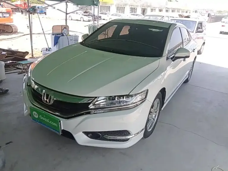 Honda Spirior 2.0 L Classic