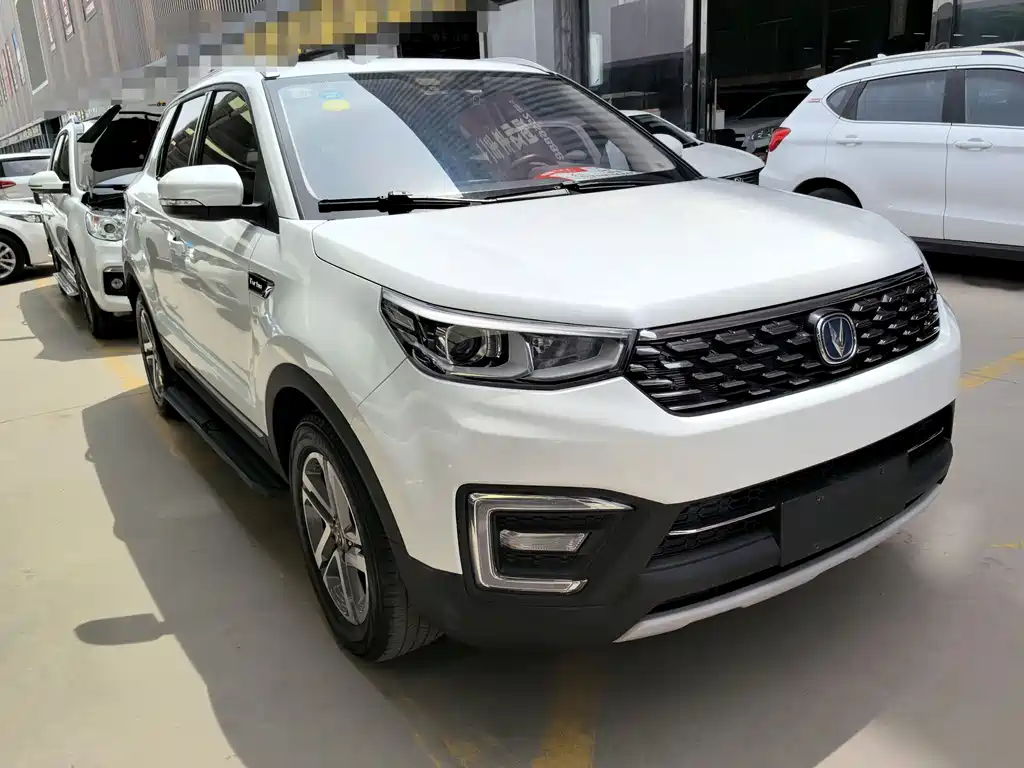 Changan CS55 1.5 T Manual Vivid Color CN-VI