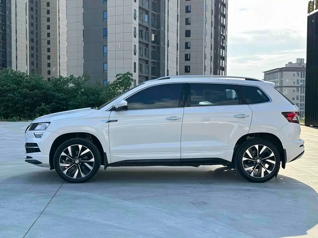 Karoq 柯珞克 2022款 TSI280 尊贵版