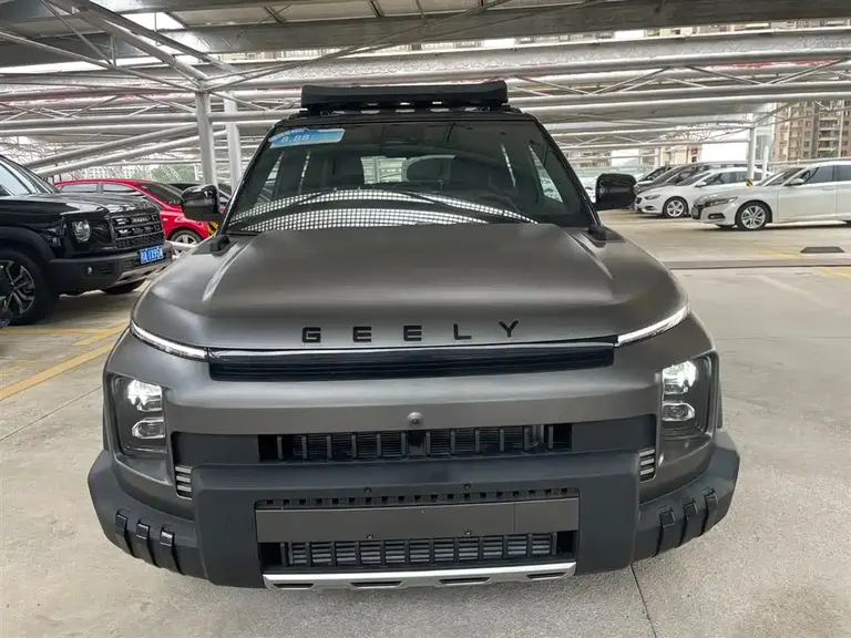 Geely ICON 吉利ICON 2025款 玲珑 1.5 TD 倾城版