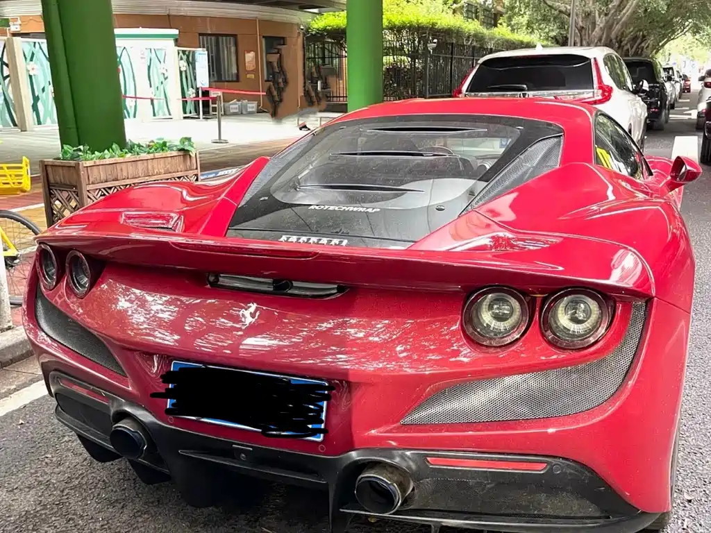 Ferrari F8 Tributo 3.9 T V8