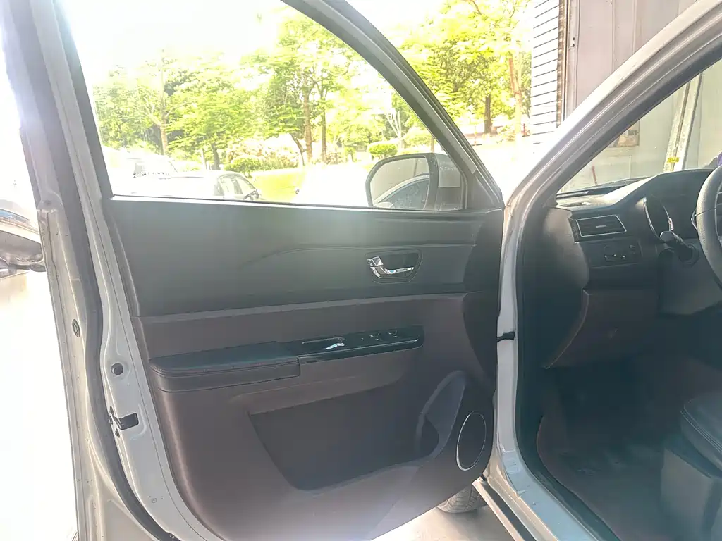 Maiwei 迈威 2017款 1.8 L 手动精英型